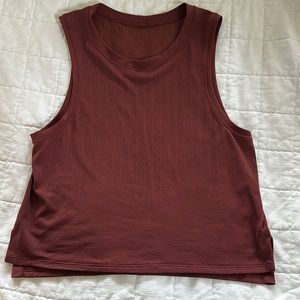 Lululemon Train to be crop tank